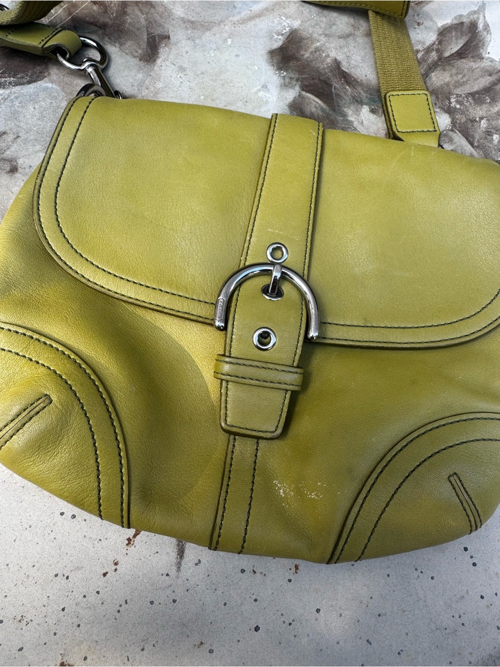 Vintage Y2K Coach yellow/green soho bag